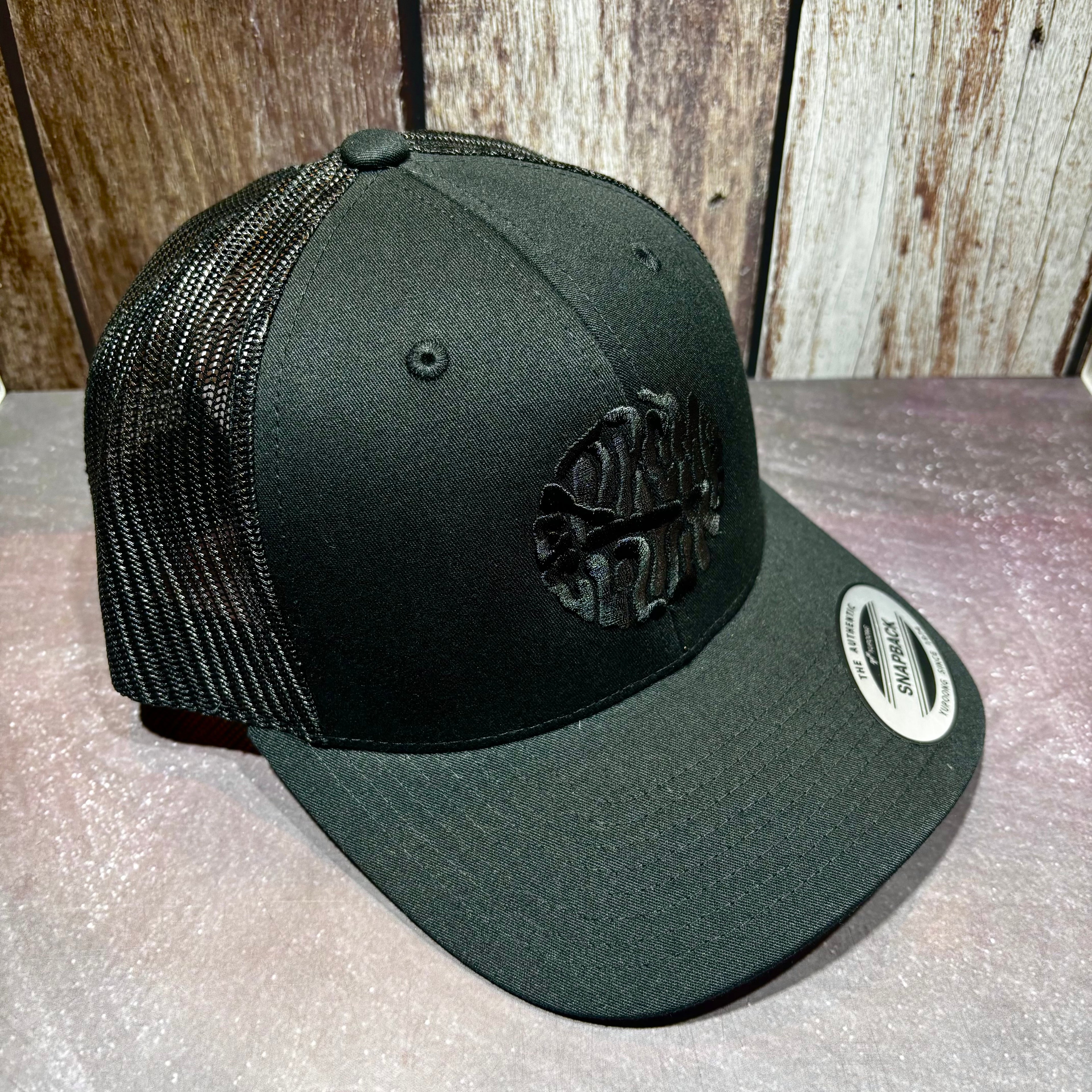 EXTREME CULTURE - Trucker Cap (Blackout)