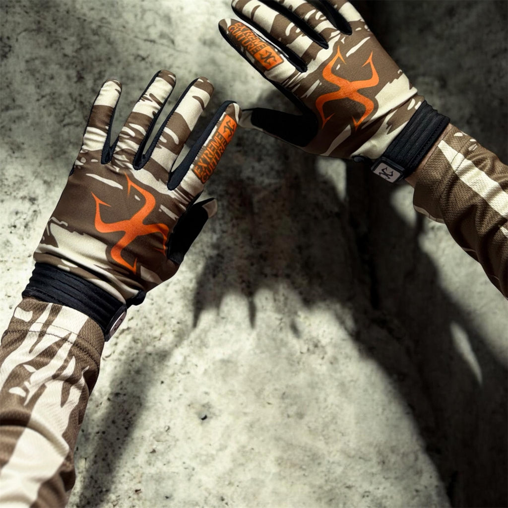 EXTREME CULTURE - X-Lite Gloves (SAND CAMO)