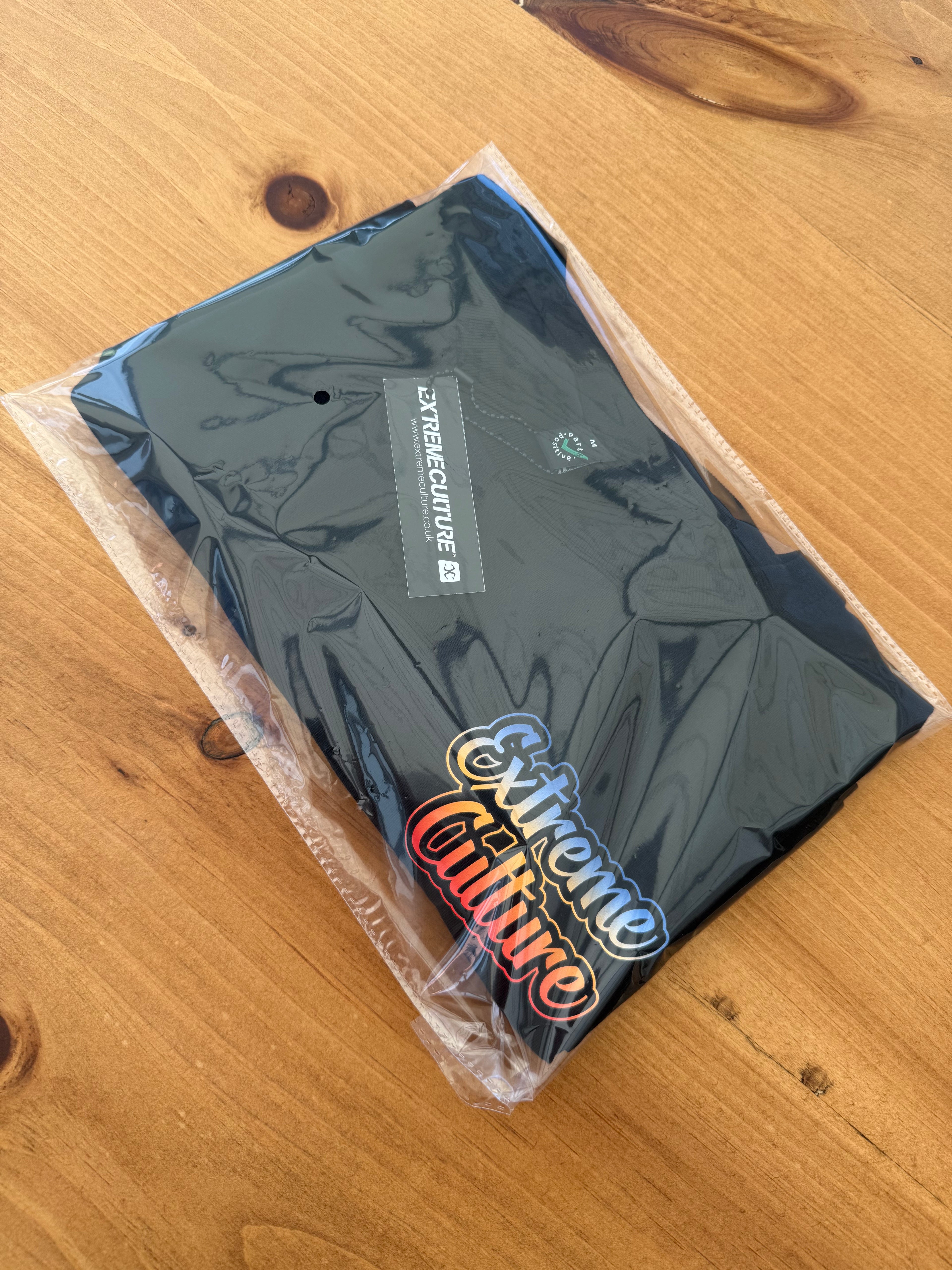 Extreme Culture® - Medium Only !! Black - Blue/orange/red logo