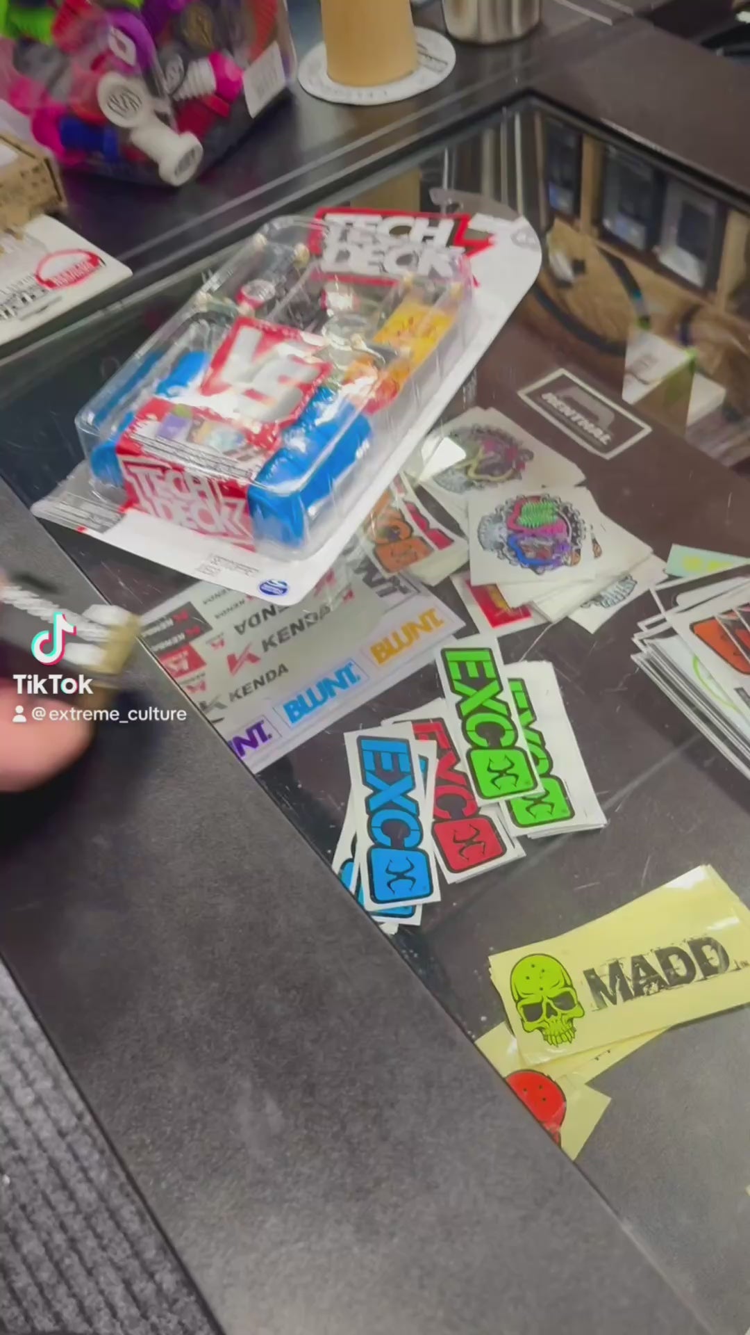 EXTREME CULTURE - KickFlip Fidget Toy